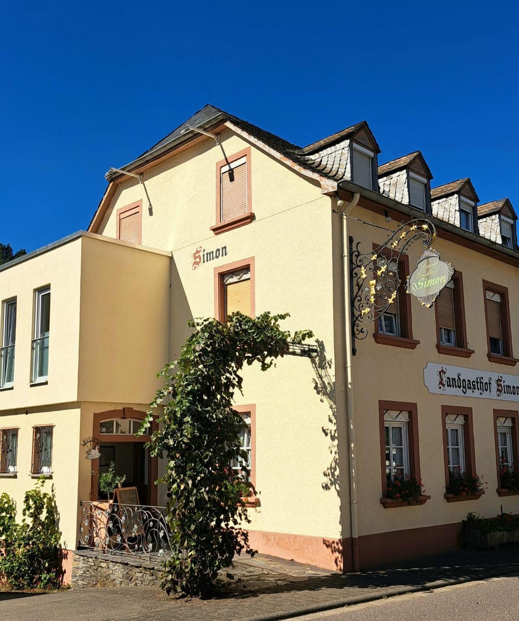 Hotel Landgasthof Simon Waldrach Exterior foto